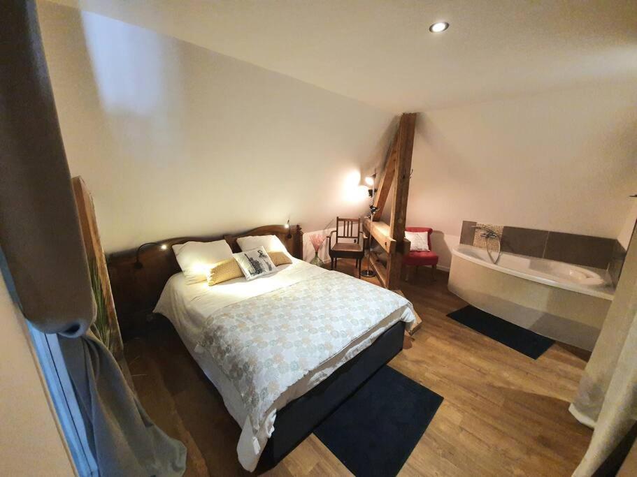 La Tour Du Bois Fleuri Apartment Colmar Luaran gambar